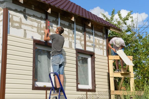 Cost of Handyman Siding Repair in Battle Ground